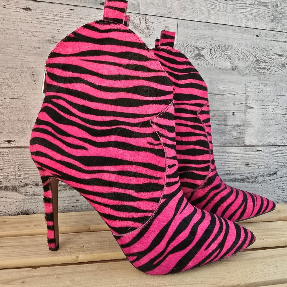 Jessica Simpson Pixillez Western Stiletto Cow Hair Booties Pink Zebra Size 8.5